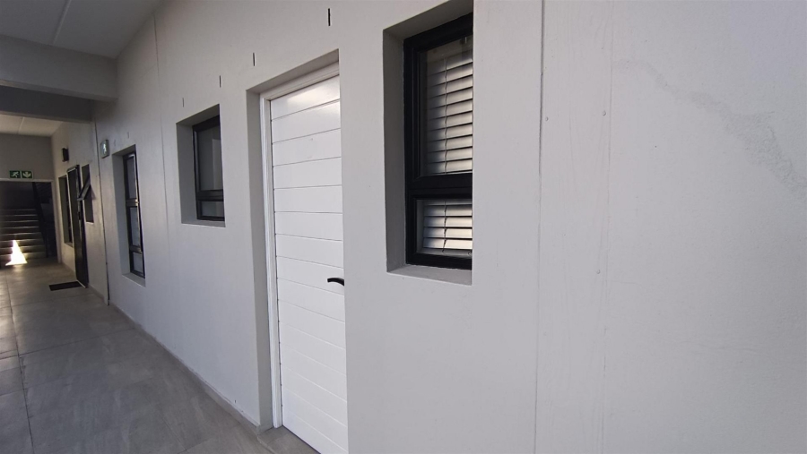 2 Bedroom Property for Sale in Table View Western Cape